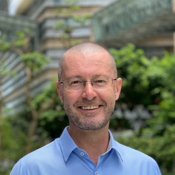 Dr. Bert Grobben